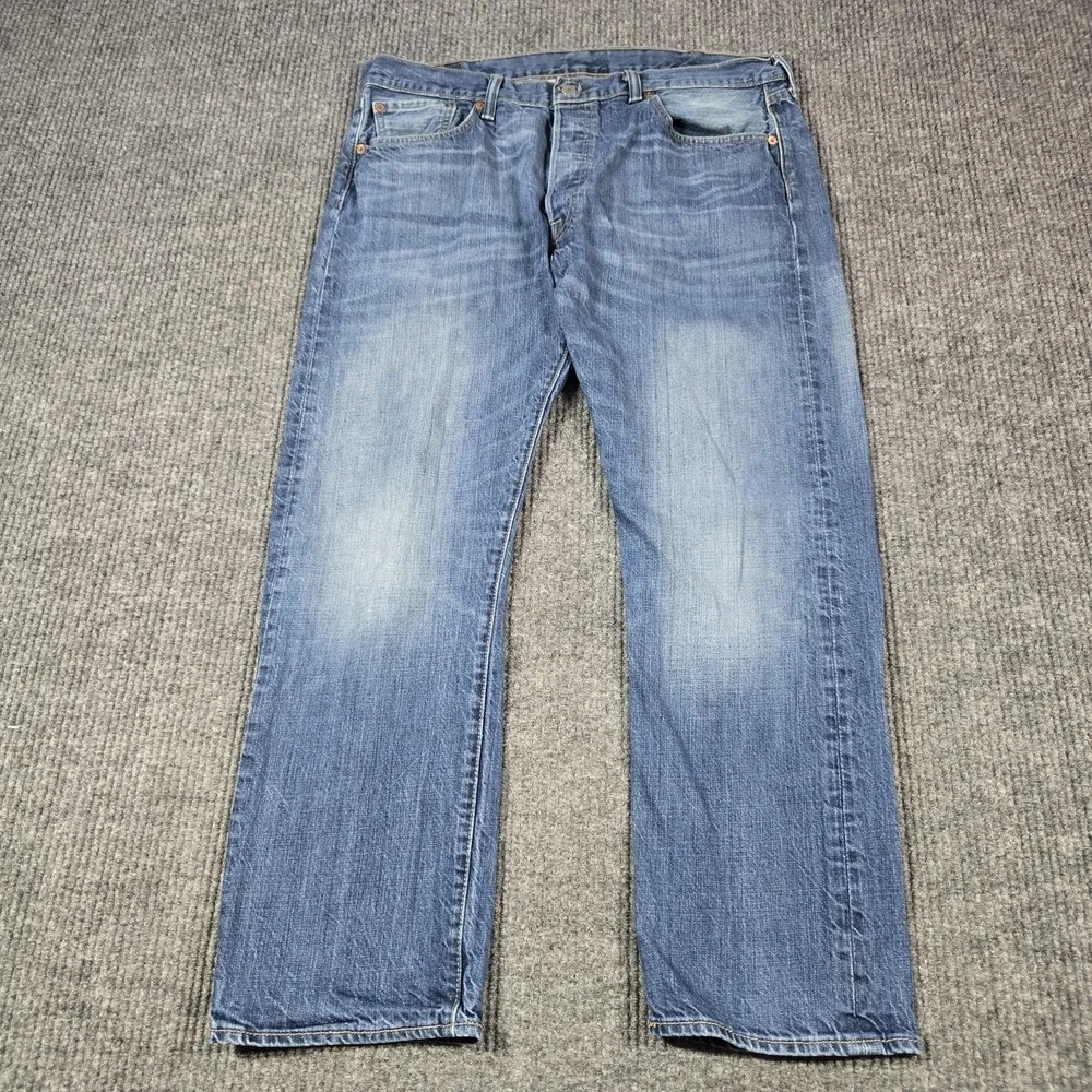 Levis 501 Jeans Mens 38x30 Blue Medium Wash‎ Straight Leg Button Fly Faded 36x28